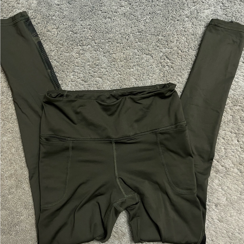 Under Armour running leggings